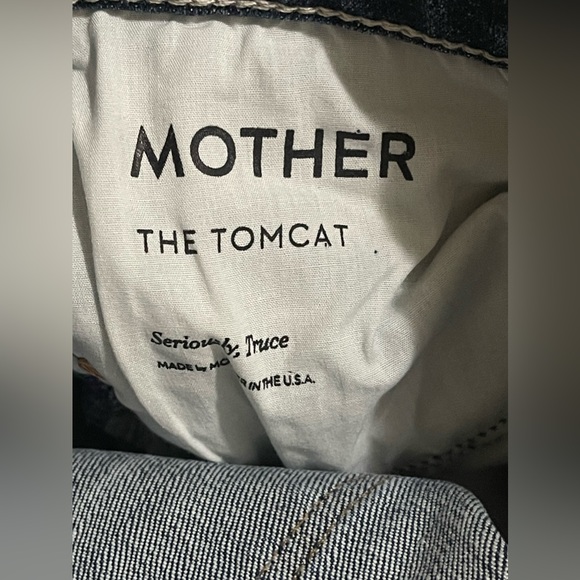 NWT Mother Tomcat Highwaist Frayed Open Cut Medium Wash Denim Jeans Size 25 - Picture 11 of 13